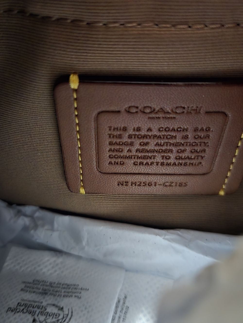 Coach Tan Signature Crossbody Bag with Matching Wallet - Picture 8 of 9